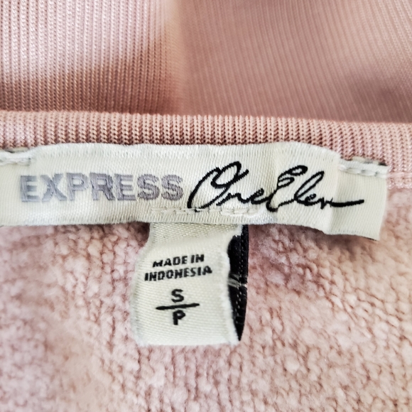Express One Eleven Blush Satin V-Neck Sweatshirt - Picture 3 of 4